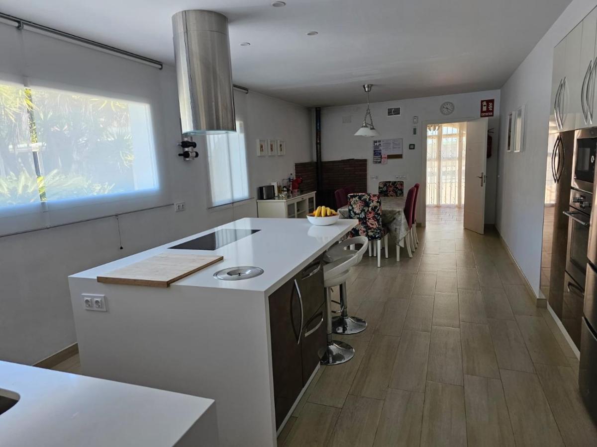 Torrealta, 4000 M2 Villa *